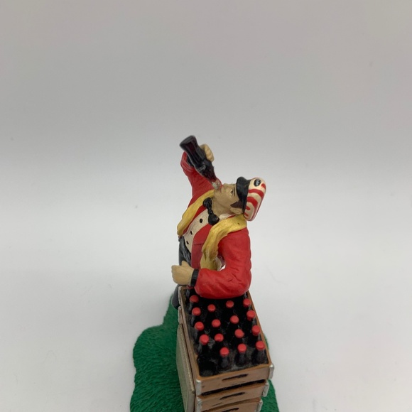 Vintage 1999 Coca-Cola Retro Delivery Man Old Fashioned Clock Figurine - Picture 7 of 13